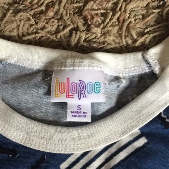 Small LuLaRoe Randy - Picture 2 of 4